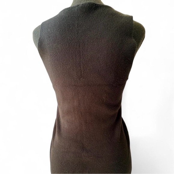 Hem & Thread Black Ruched Tank Top - Picture 2 of 4